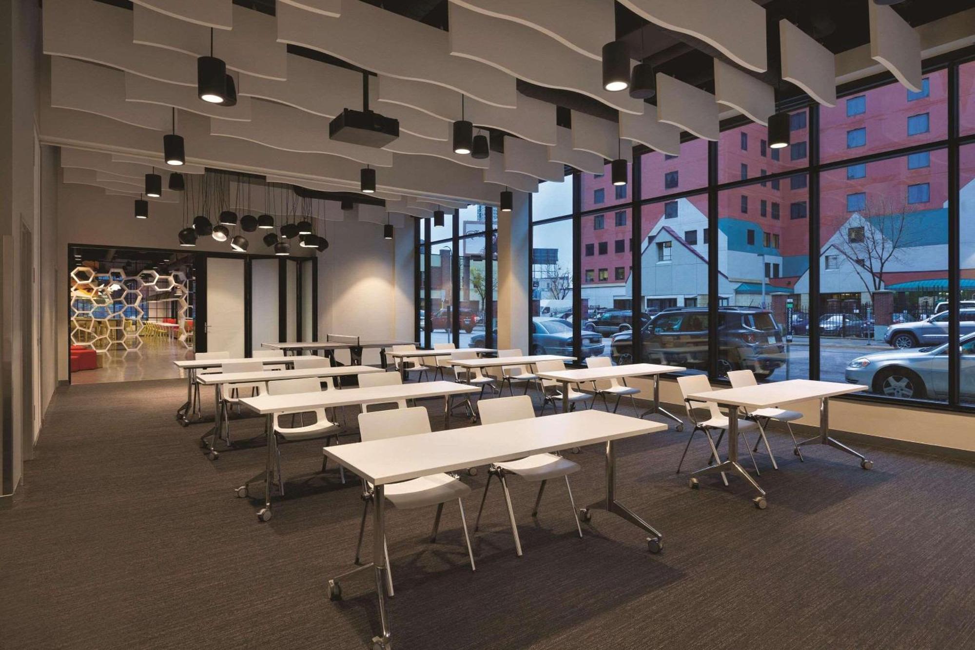 Radisson Red Minneapolis Downtown 외부 사진